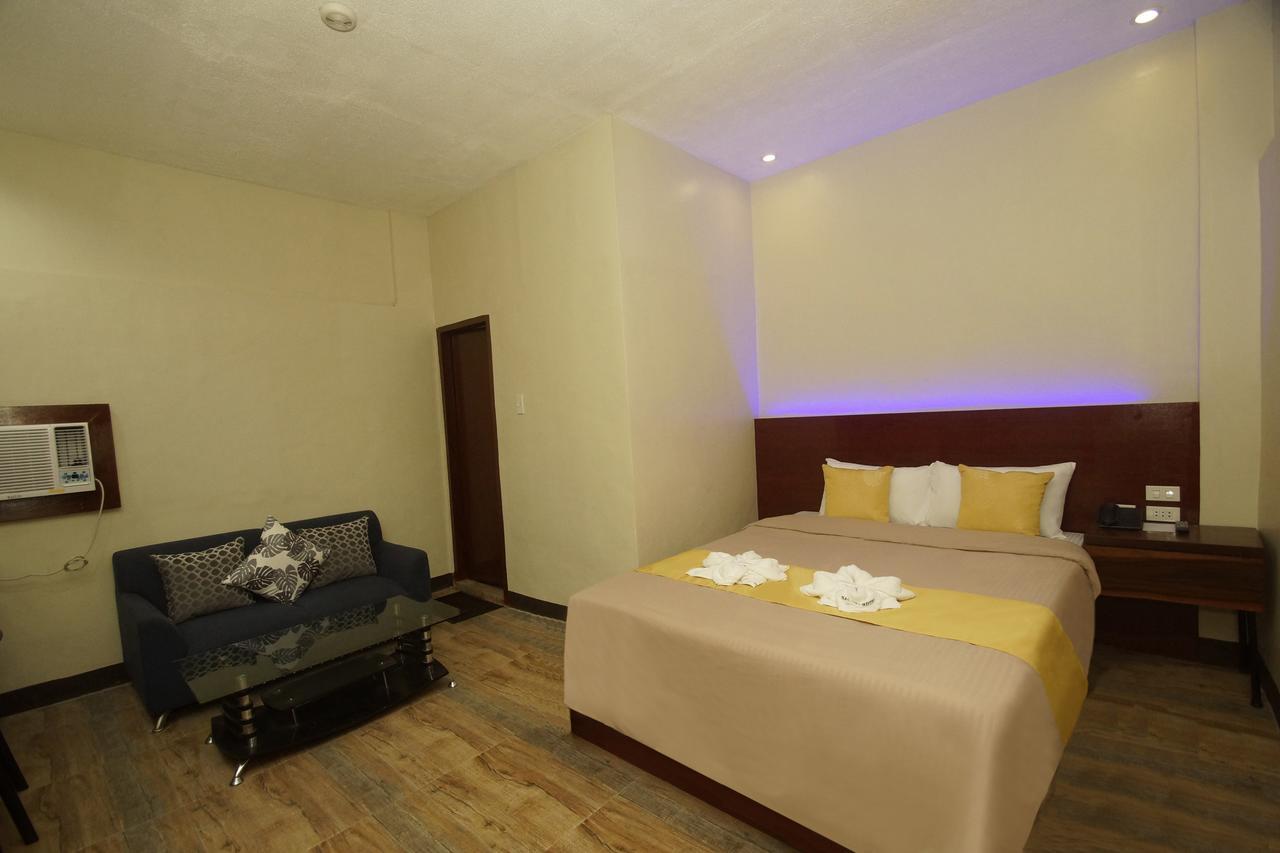 Hacasi Hotel Anibong Extérieur photo